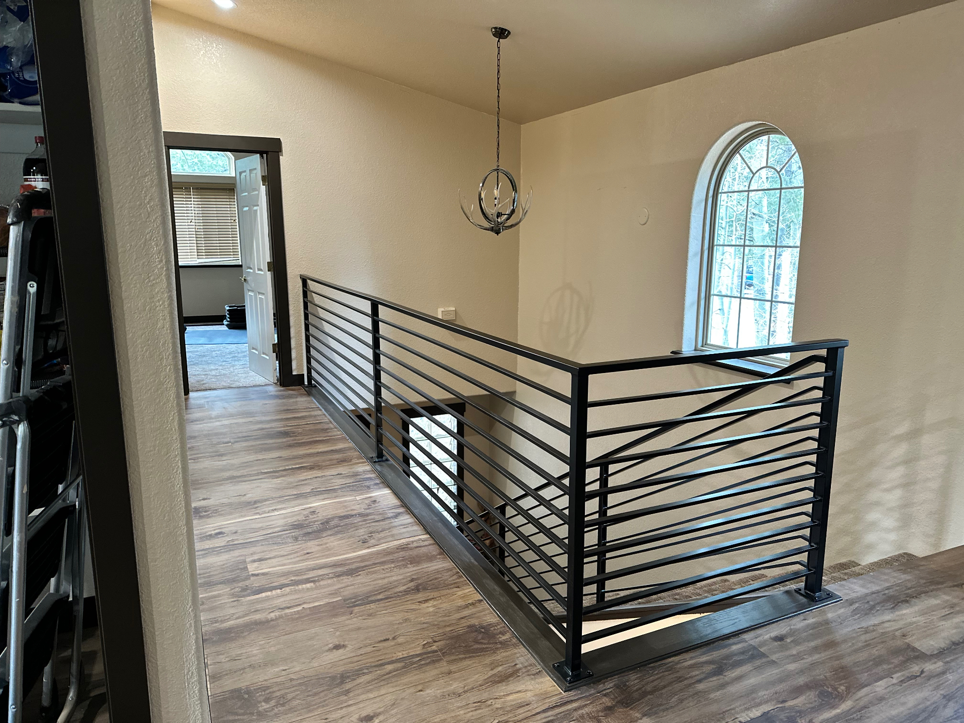 Loft Corner Horizontal Railing Detail